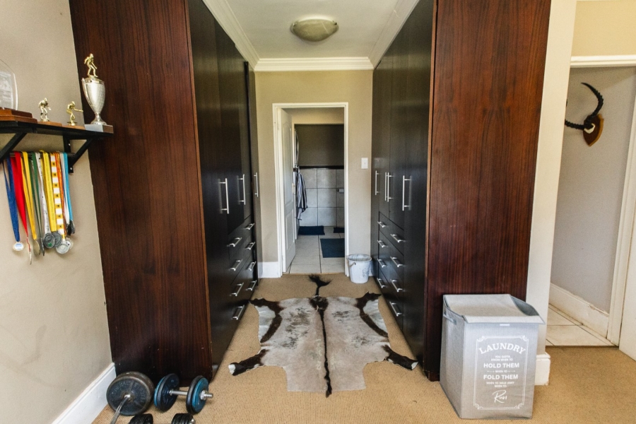 4 Bedroom Property for Sale in Groenvlei Sh Free State